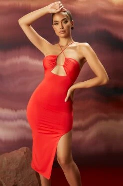 Cross Strap Keyhole Midi Dress In Red