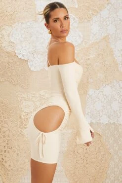 Cut Out Hip Mini Dress In Ivory -Women Clothes Shop 5173 7 Liana Ivory Long Sleeve Cut Out Cowl Neck Mini Dress cd483f22 65ca 41c2 ae70 9d82b7e3e8a0